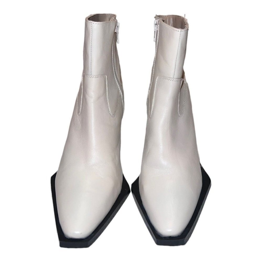 NASTY GAL Contrast Off White Leather Western Ankle Heel Boots - Picture 2 of 15